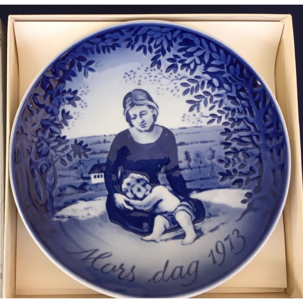 Georg Jensen 1973 Mothers Day Plate First Issue Mors Dag Mother Denmark
